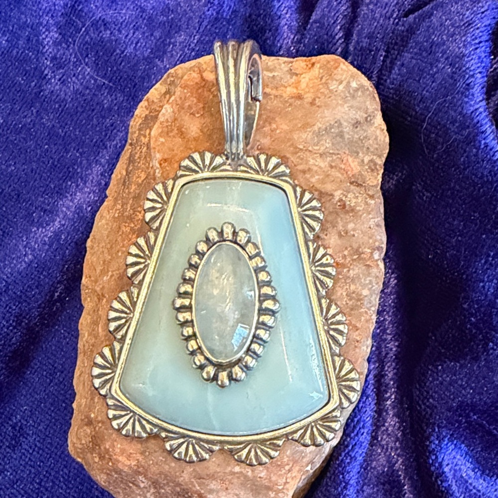 ✨ Carolyn Pollack Relios Jadeite & Chalcedony Sterling Silver Pendant – (194)
